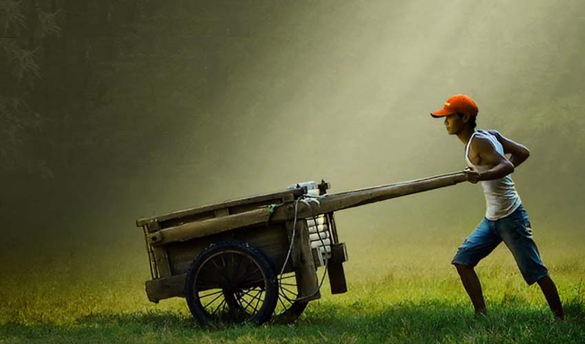 bahagia menjadi orang biasa